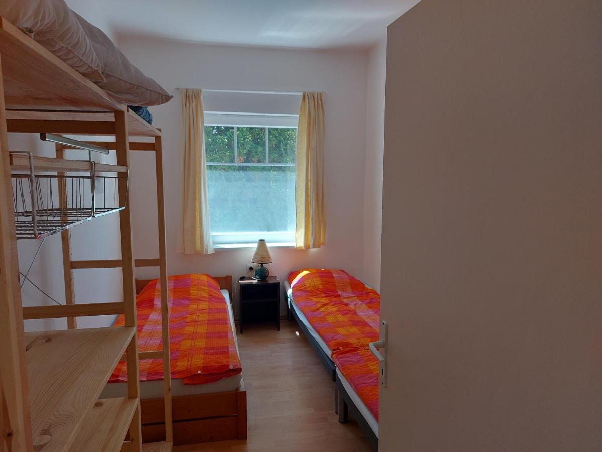 Hostel Zamárdi Exterior photo